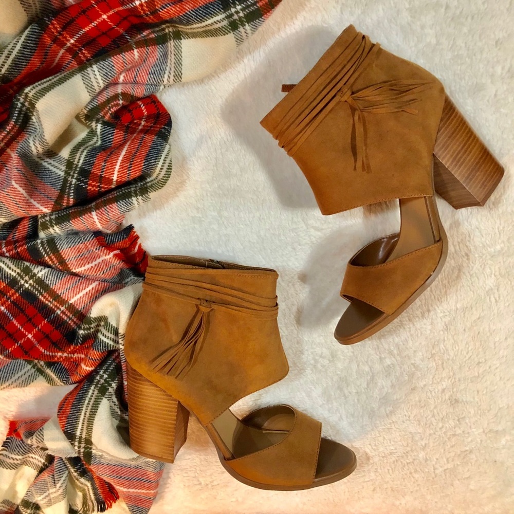 Crown Vintage Sandal Shoe Boot W/ Fringe